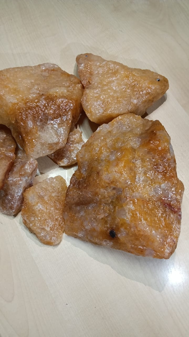 Yellow Quartz (Citrine)